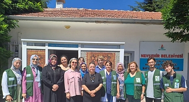 Halı Kilim Dokuma Atölyesi’nde Yeşilay Dernek Üyelerini Ağırladık