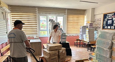 Kemer Belediyesi Öğrencilerin Yanında