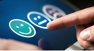 Yapay Zekâ, Müşteri Deneyimini Şirketlerin Karar Mekanizmasına Taşıyor