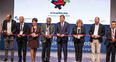 Başkan Tugay 8. Elektrik Tesisleri Ulusal Kongre ve Sergisi’ni açtı