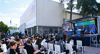 Prof. Dr. Suat Çağlayan ve Prof. Dr. Yılmaz Büyükerşen’den öğrencilere altın değerinde tavsiyeler