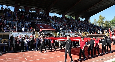 İnegöl’de Cumhuriyet Coşkusu